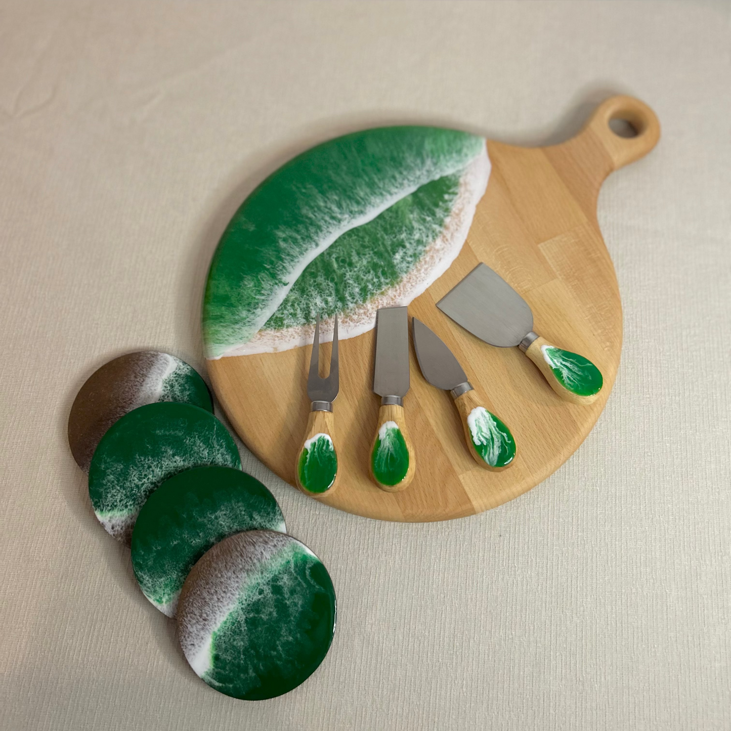Set platou rotund cu maner, accesorii, valuri, ideal pentru cadou, decor, branzeturi, aperitive