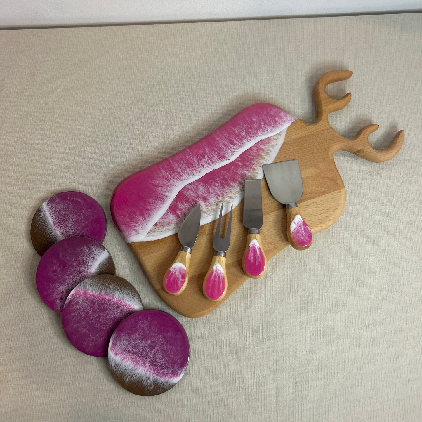 Set platou dreptunghiular cerb, cu accesorii, valuri, ideal pentru cadou, decor, branzeturi, aperitive