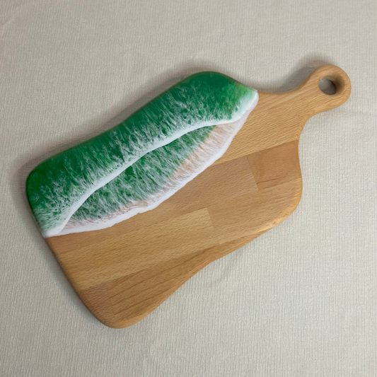 Platou / tocator de servire dreptunghiular cu maner din lemn, cu valuri, ideal pentru cadou, decor, branzeturi, aperitive