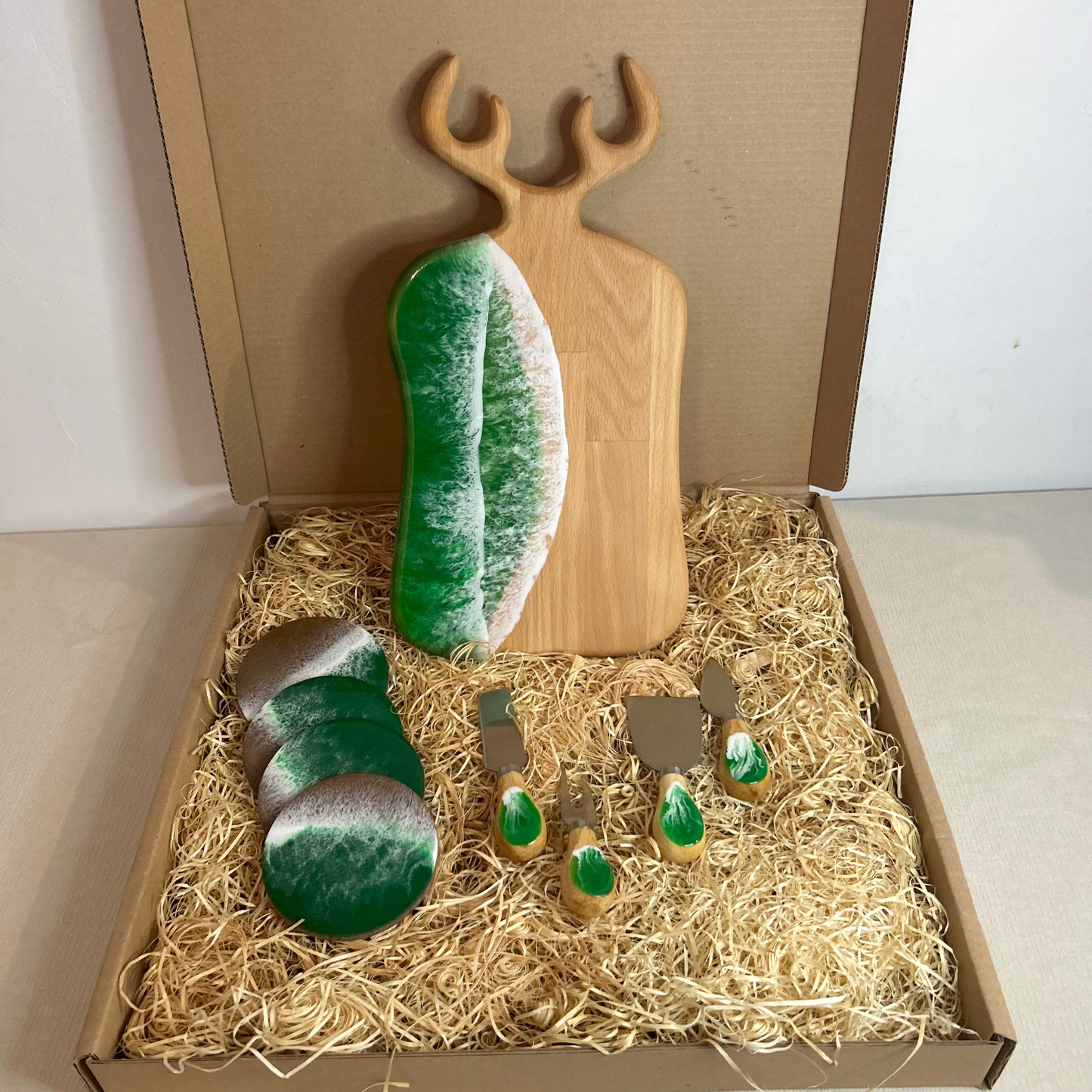 Set platou dreptunghiular cerb, cu accesorii, valuri, ideal pentru cadou, decor, branzeturi, aperitive