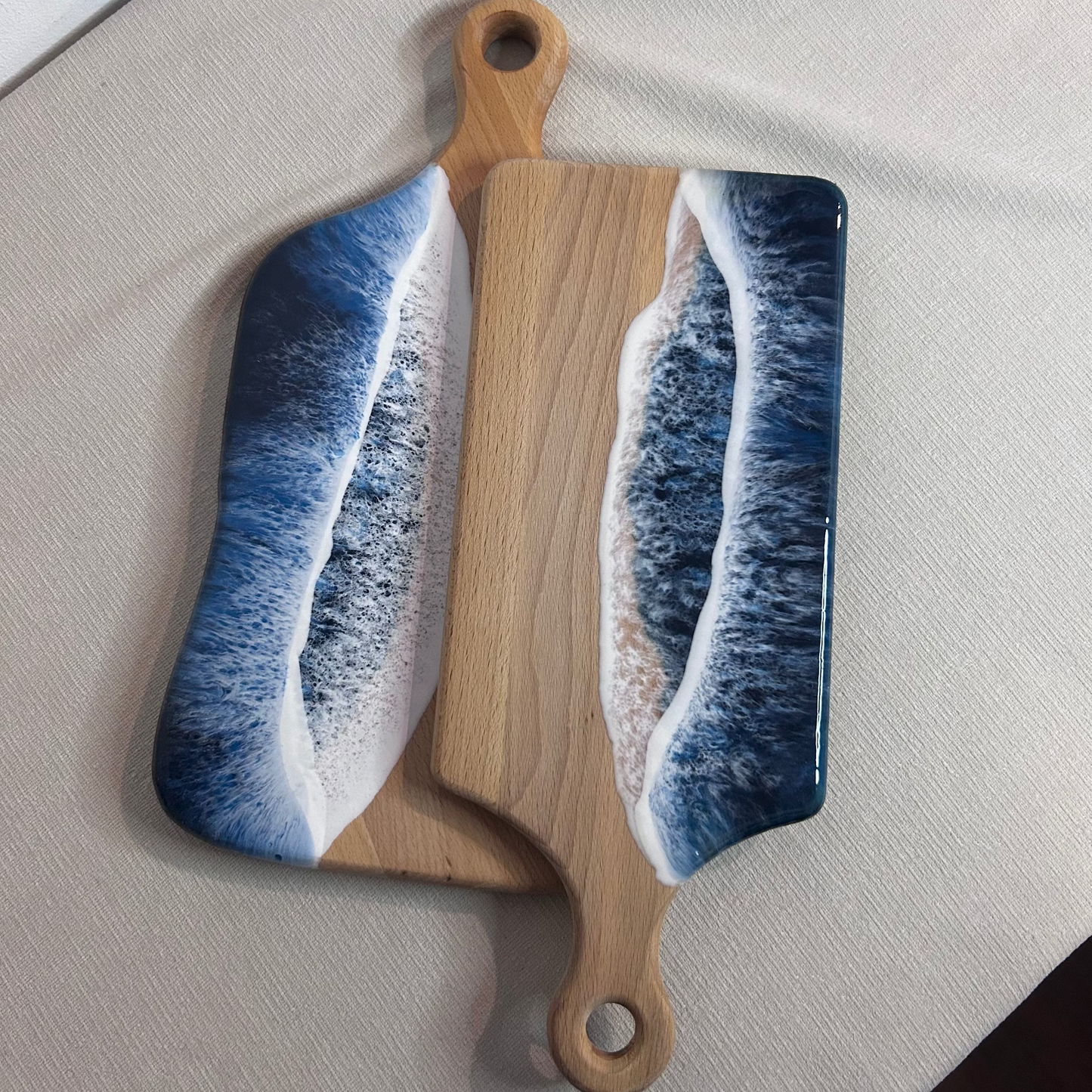 Set 2 platou de servire dreptunghiular cu maner din lemn, cu valuri, ideal pentru cadou, decor, branzeturi, aperitive